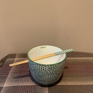 Crofton Green and White Stoneware Bowl with Chopsticks